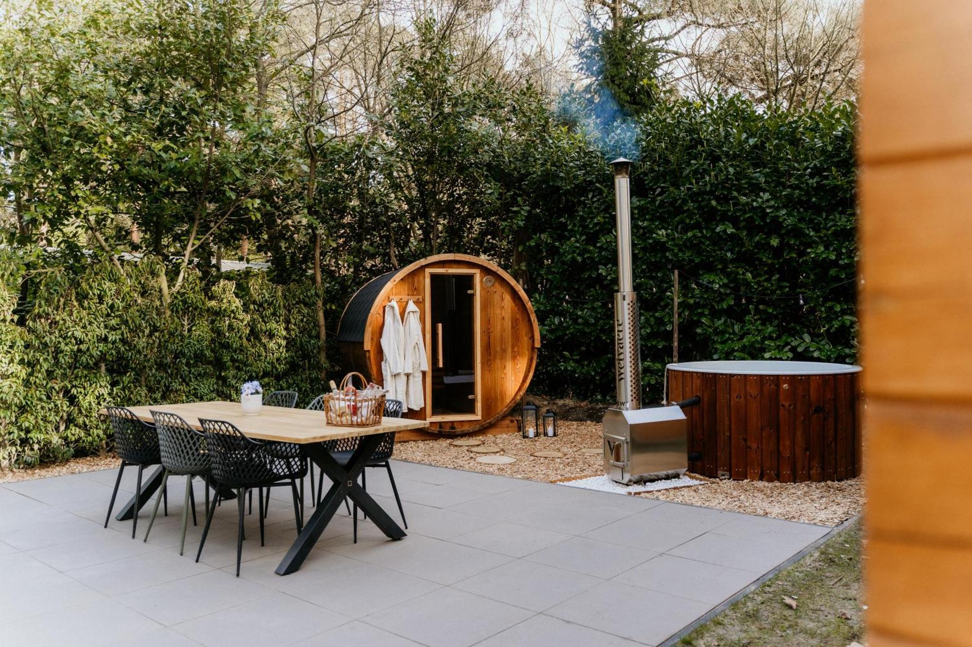 Romantisch Wellness Boshuisje Met Sauna & Hottub Meijel Exterior foto